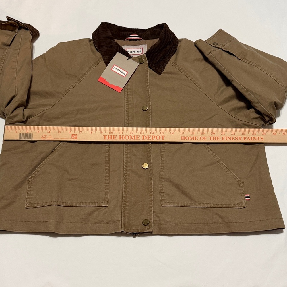 Hunter Tan Barn Crop Jacket with Dark Brown Corduroy Collar S NWT - Picture 9 of 16